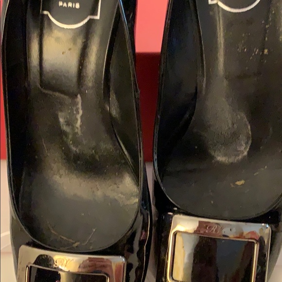 Black patent leather Roger Vivier pumps - Picture 2 of 5